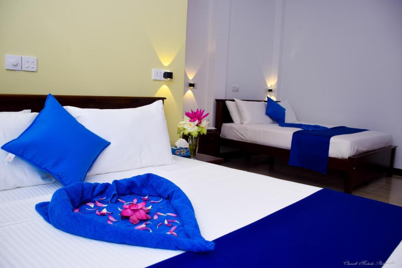 Tenasi Beach Resort Ахангама Екстериор снимка